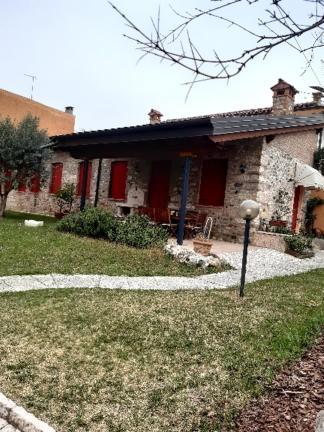 Le Scuderie Di S.Bakhita Villa Schio Luaran gambar